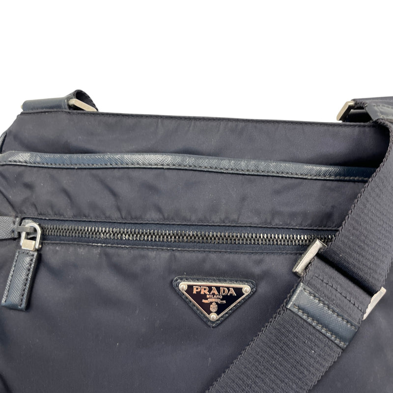 Men's Re-Nylon Plaque Logo Messenger Bag Navy