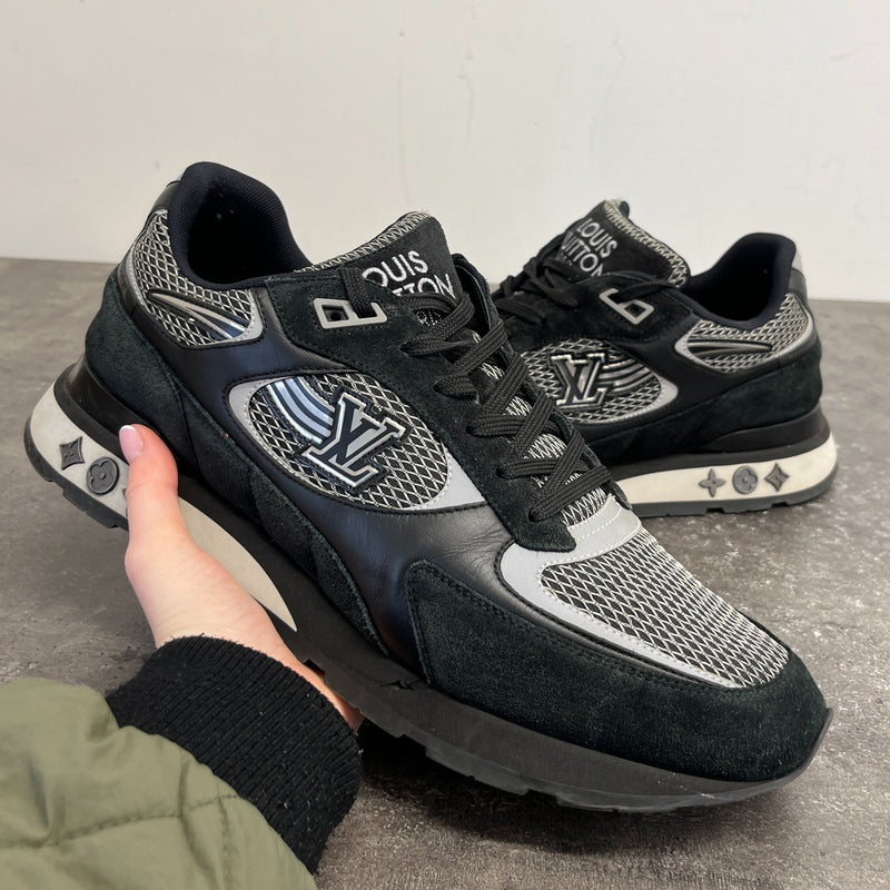 Men's Run Away Low Trainers Black Size EU 44 / UK 10