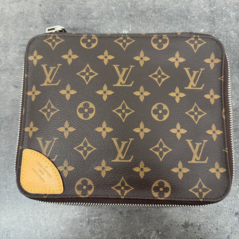 Women's Monogram Horizon Pouch Brown
