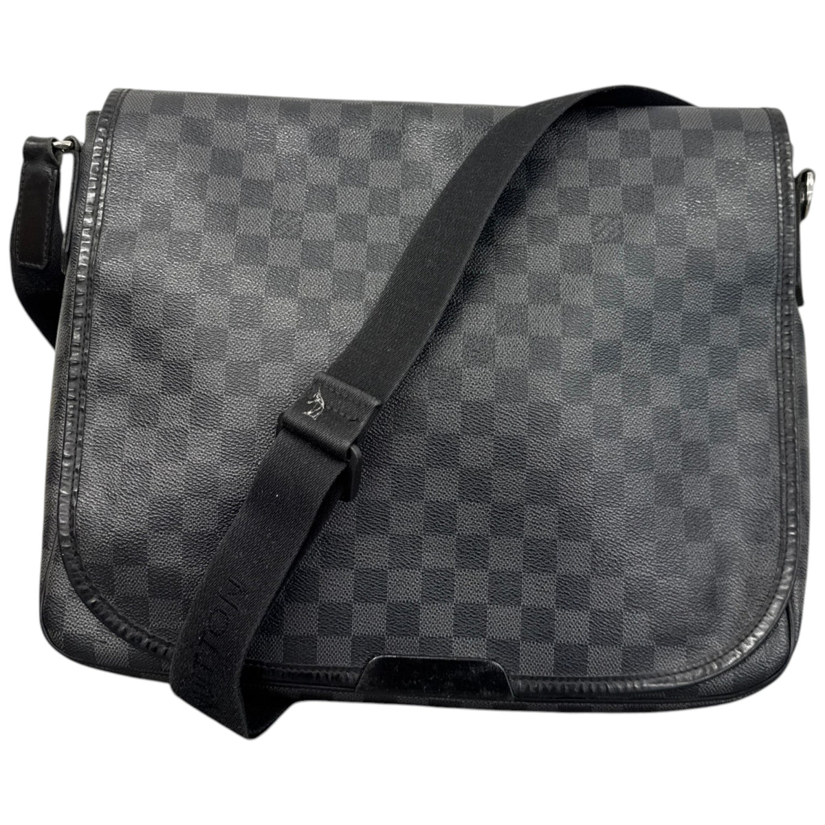 Men's Damier Graphite Daniel MM Messenger Bag Black - Photo 1