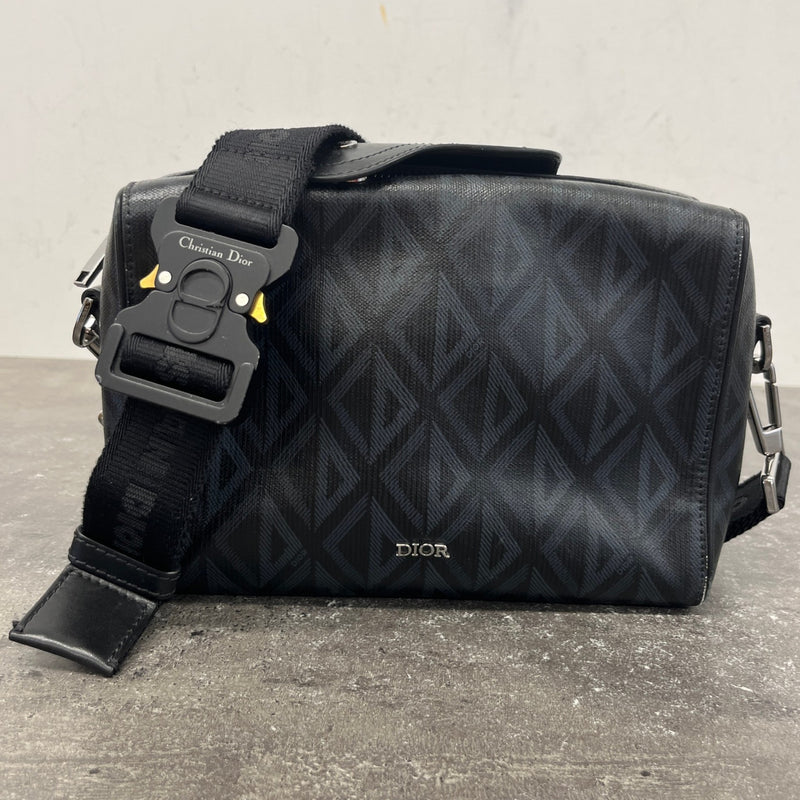 Men's Cd Diamond Lingot 22 Messenger Bag Black