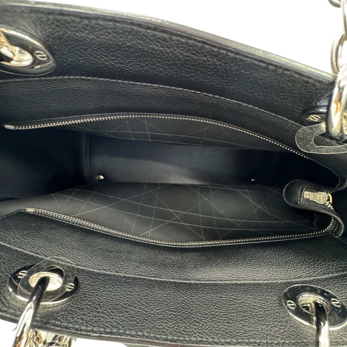 Women's Ultradior Tote Handbag Black - Photo 10