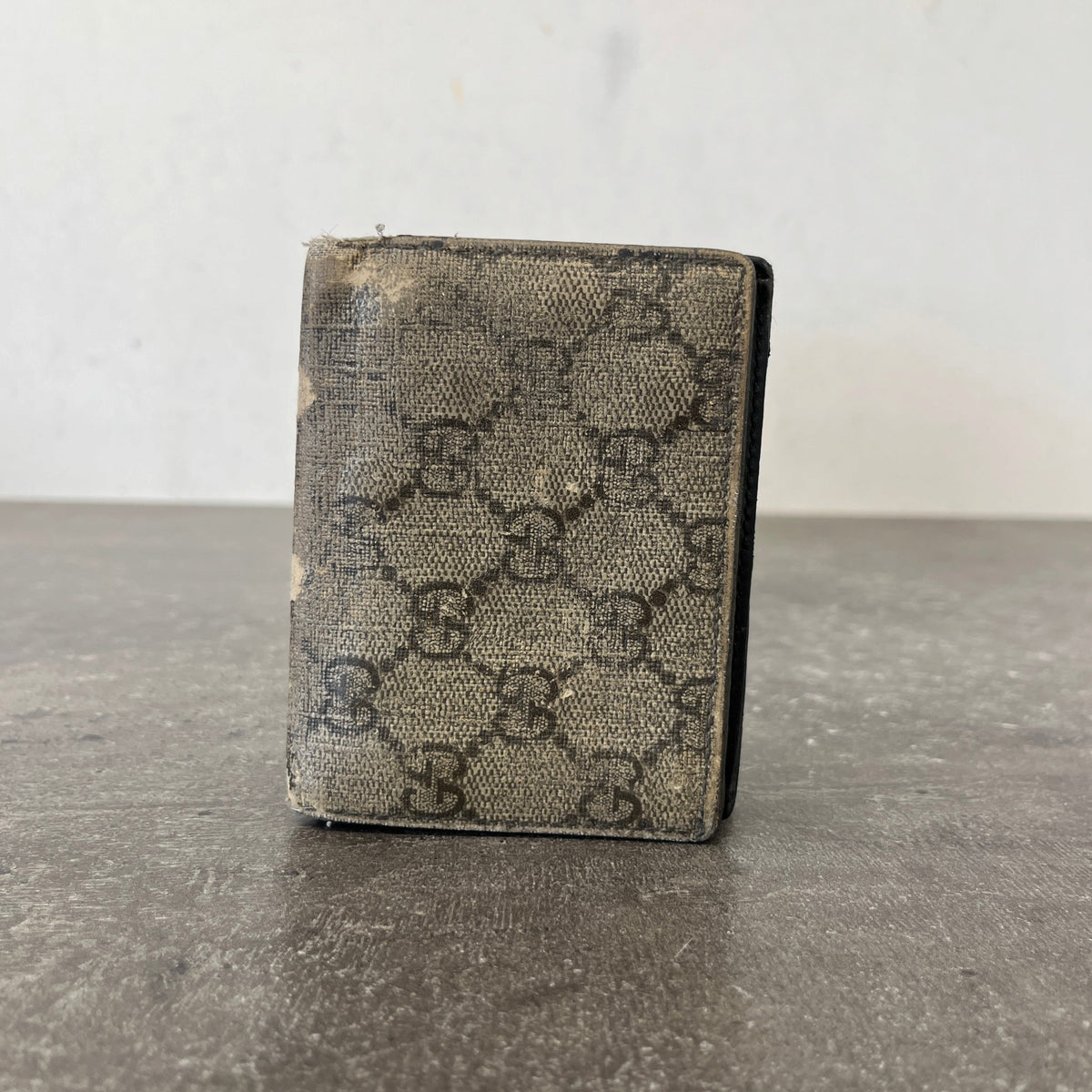 Women's GG Supreme Wallet Beige - Photo 9