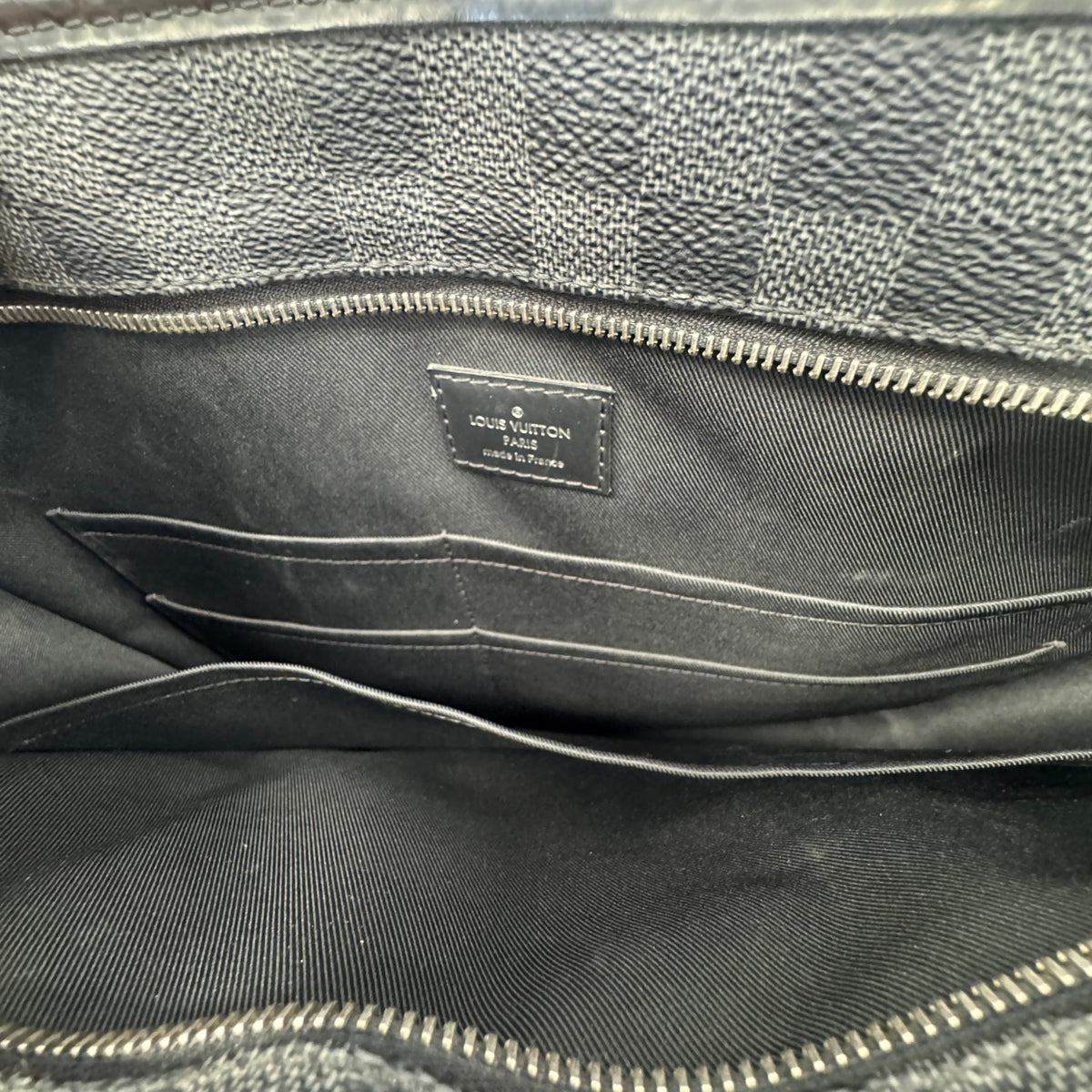 Men's Damier Graphite Tadao PM Briefcase Black - Photo 13