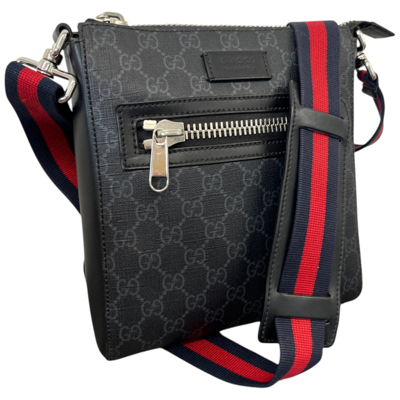 Men's GG Supreme Messenger Bag Black
