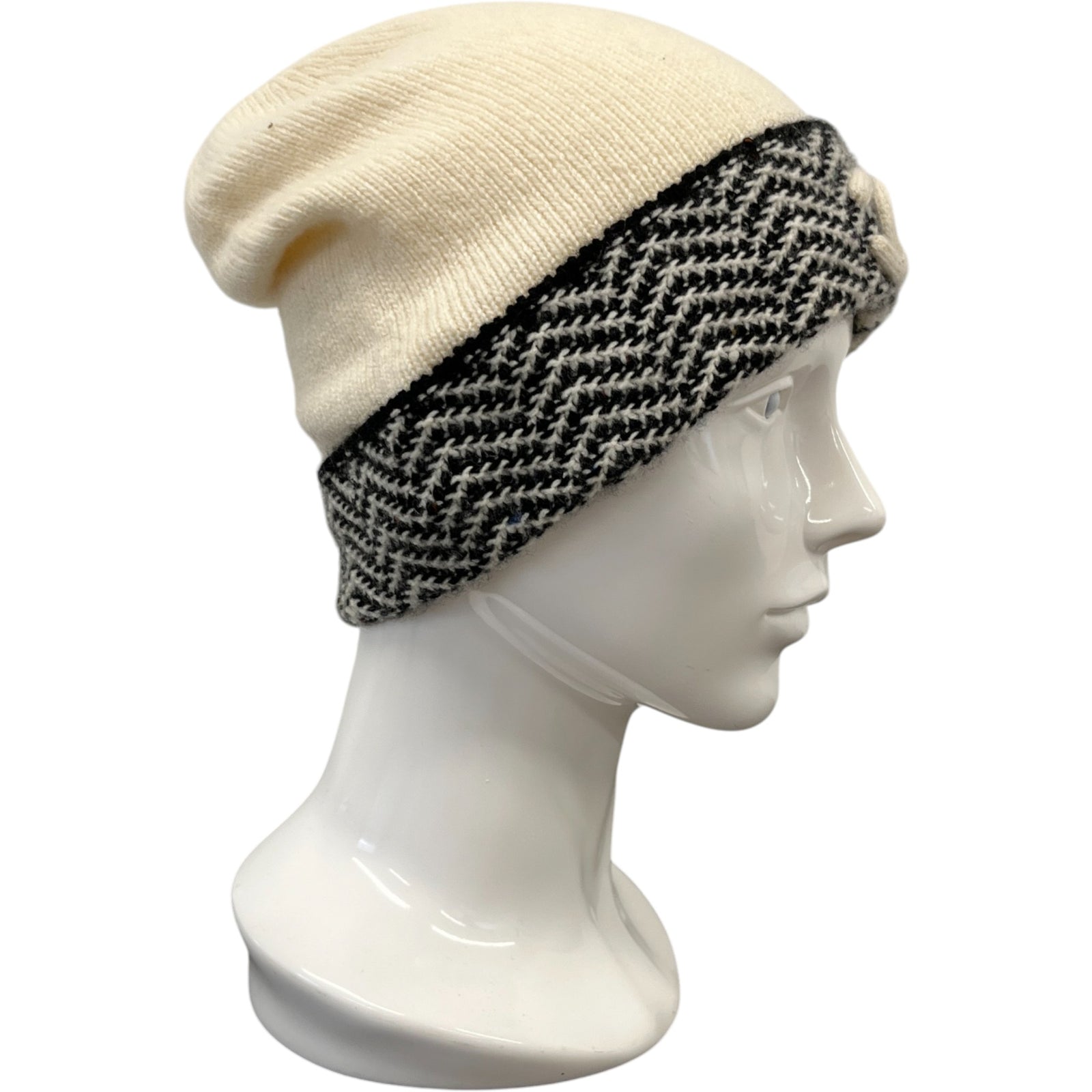 Women's Cc Houndstooth Beanie Hat White - Photo 3