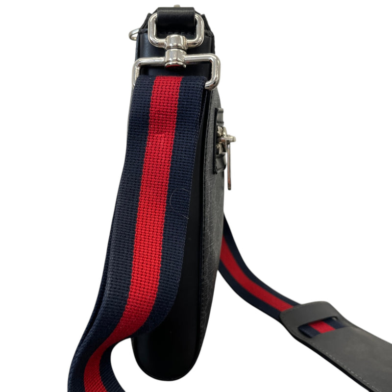Men's GG Supreme Messenger Bag Black