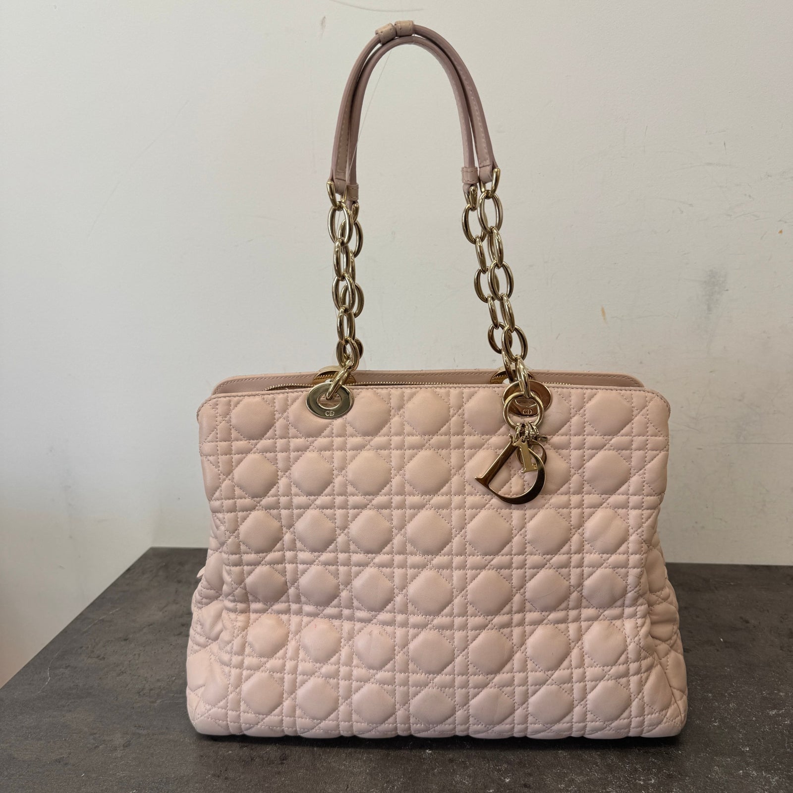 Women's Cannage Quilted Medium Shopping Tote Bag Pink - Photo 20