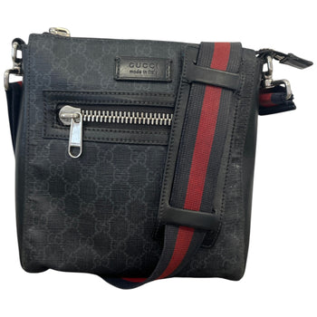 Men's Gg Supreme Messenger Bag Black