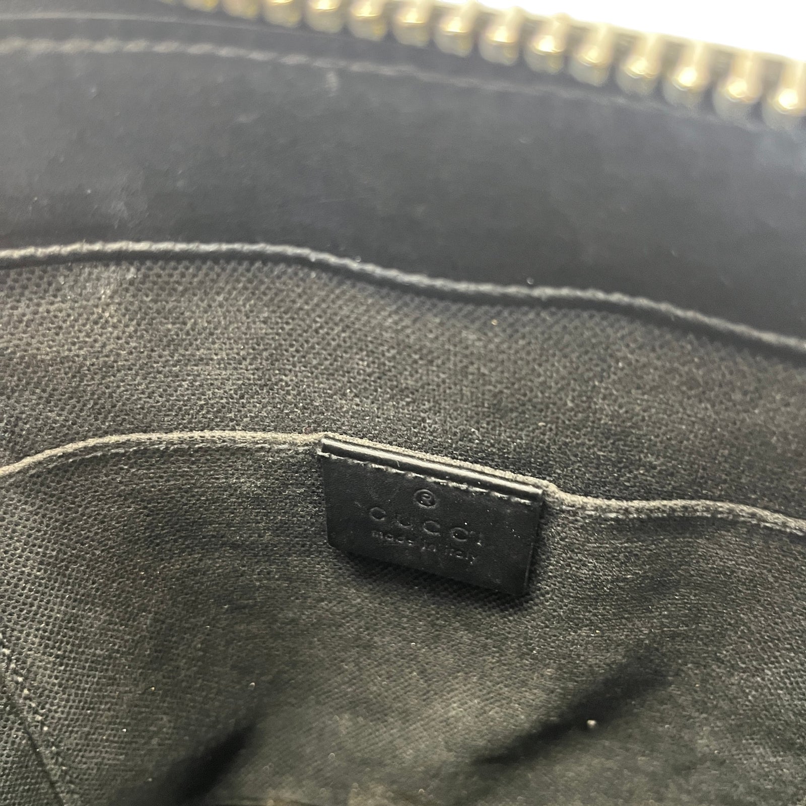 Men's Gg Supreme Messenger Bag Black - Photo 10