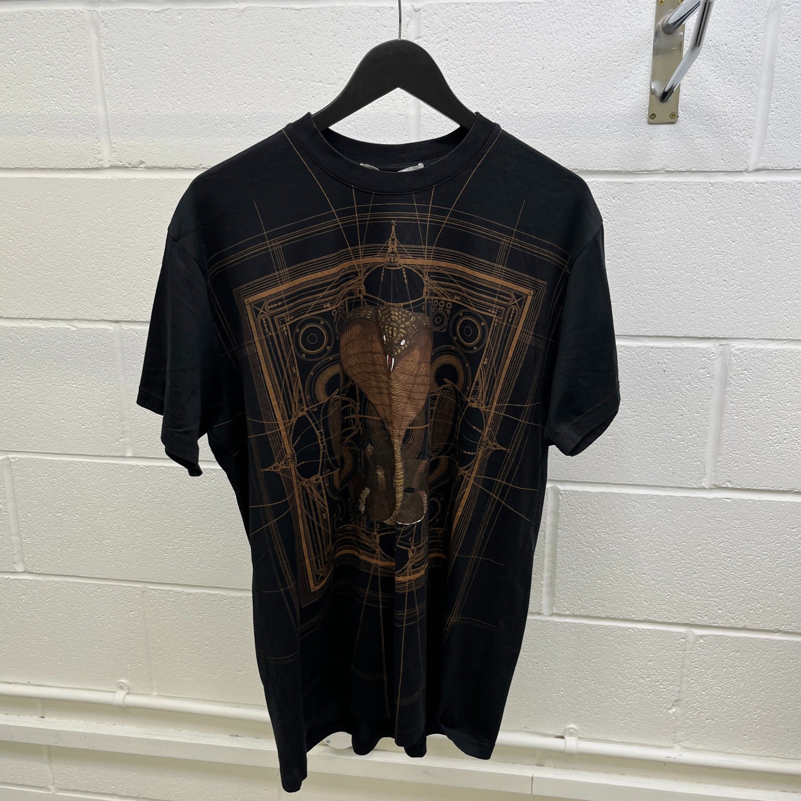 Men's Cobra Map Print T-Shirt Black Size S - Photo 8