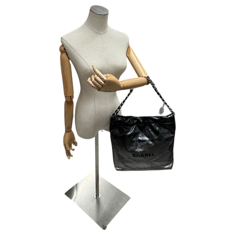 Women's 22 Calfskin Metallic Handbag Silver