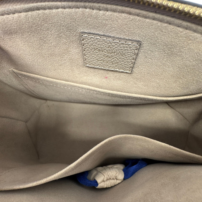 Women's Empreinte Leather Petit Palais Handbag Beige