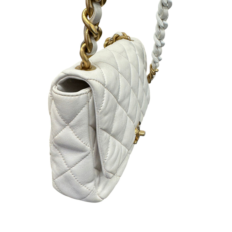 Women's Matelasse Chain Shoulder Crossbody Bag White