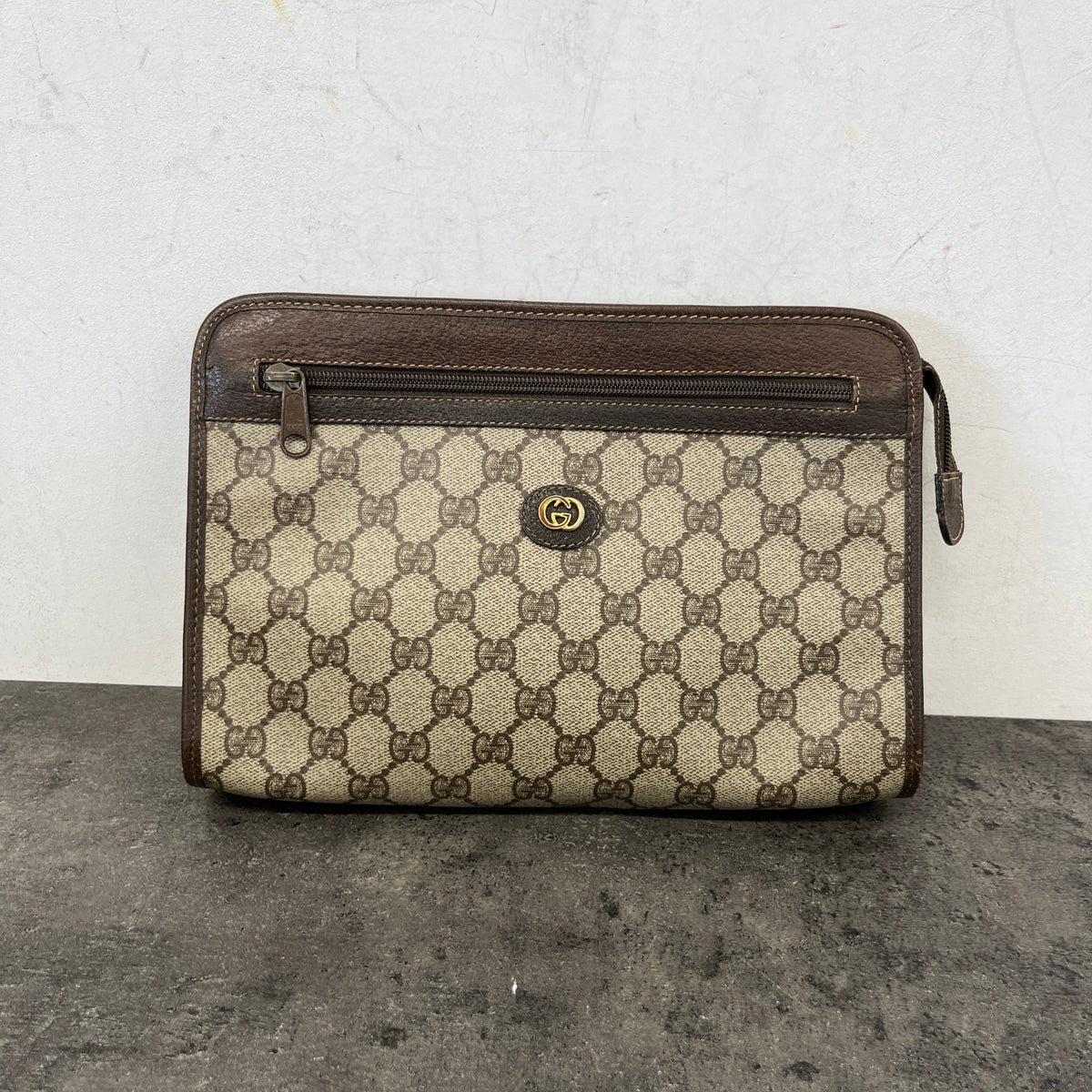 Women's GG Supreme Clutch Beige - Photo 14