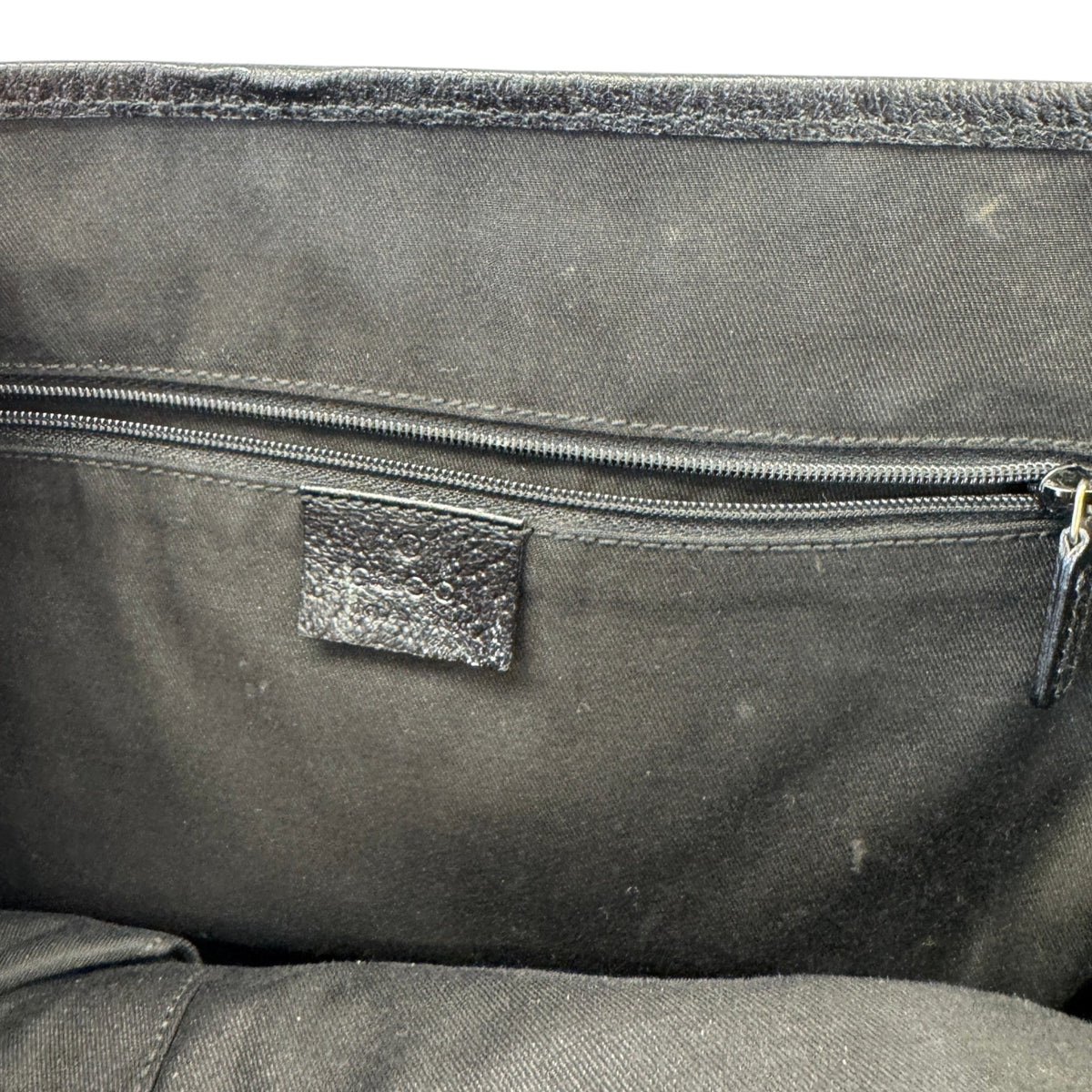 Women's GG Supreme Handbag Black - Photo 11