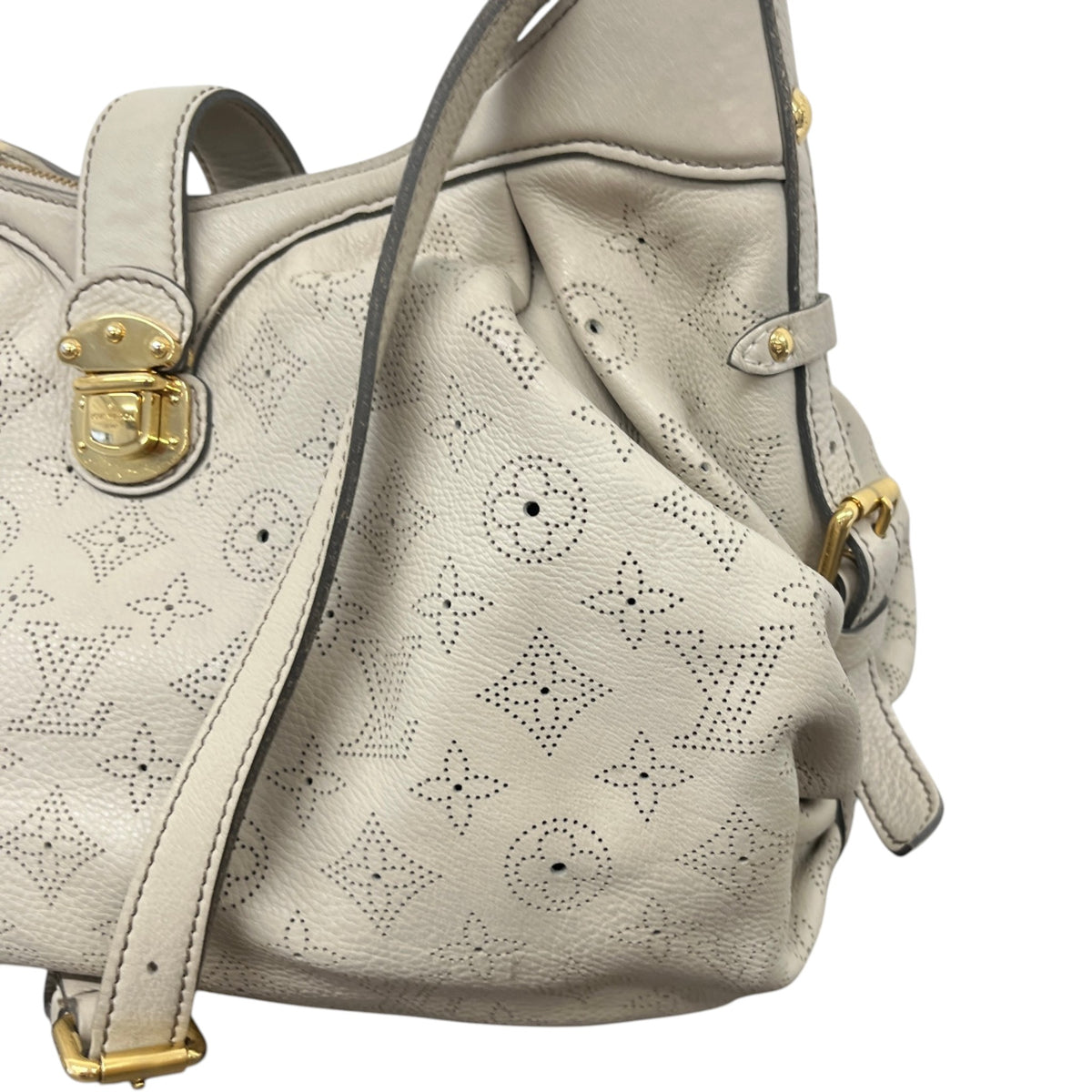 Women's Monogram Mahina Handbag Green - Photo 4