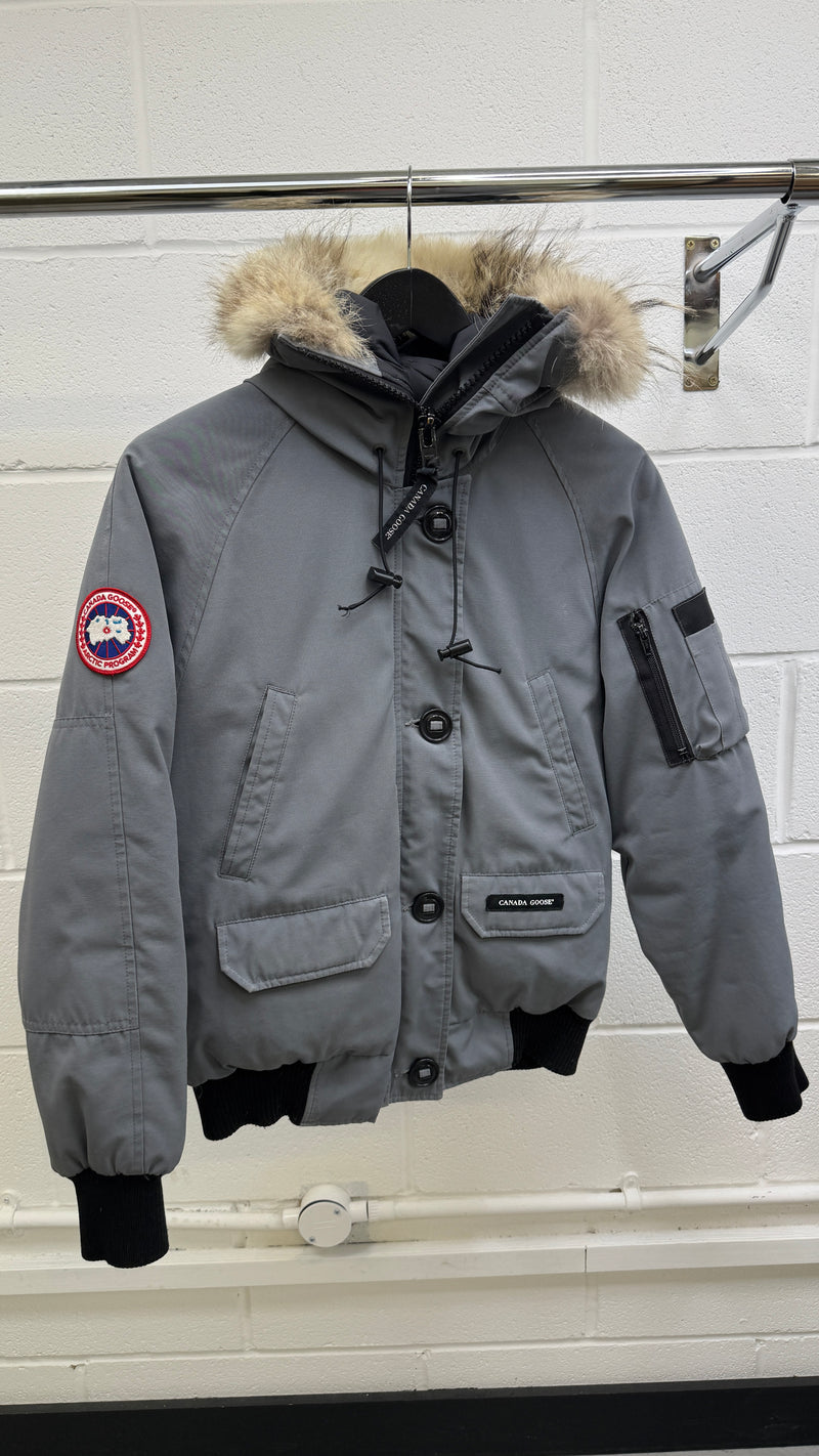 Women's Chilliwack Bomber Down Jacket Grey Size S