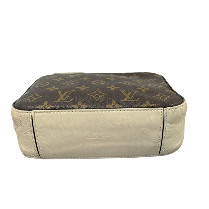 Women's Monogram Saintonge Handbag Brown