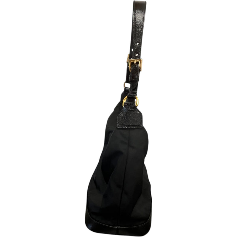 Women's Re-Nylon Plaque Logo Handbag Black