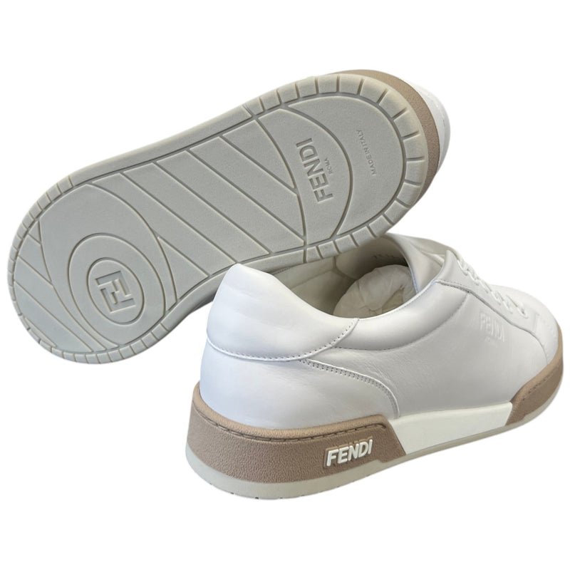 Men's Embossed Logo Low Trainers White Size UK 7 / EU 41
