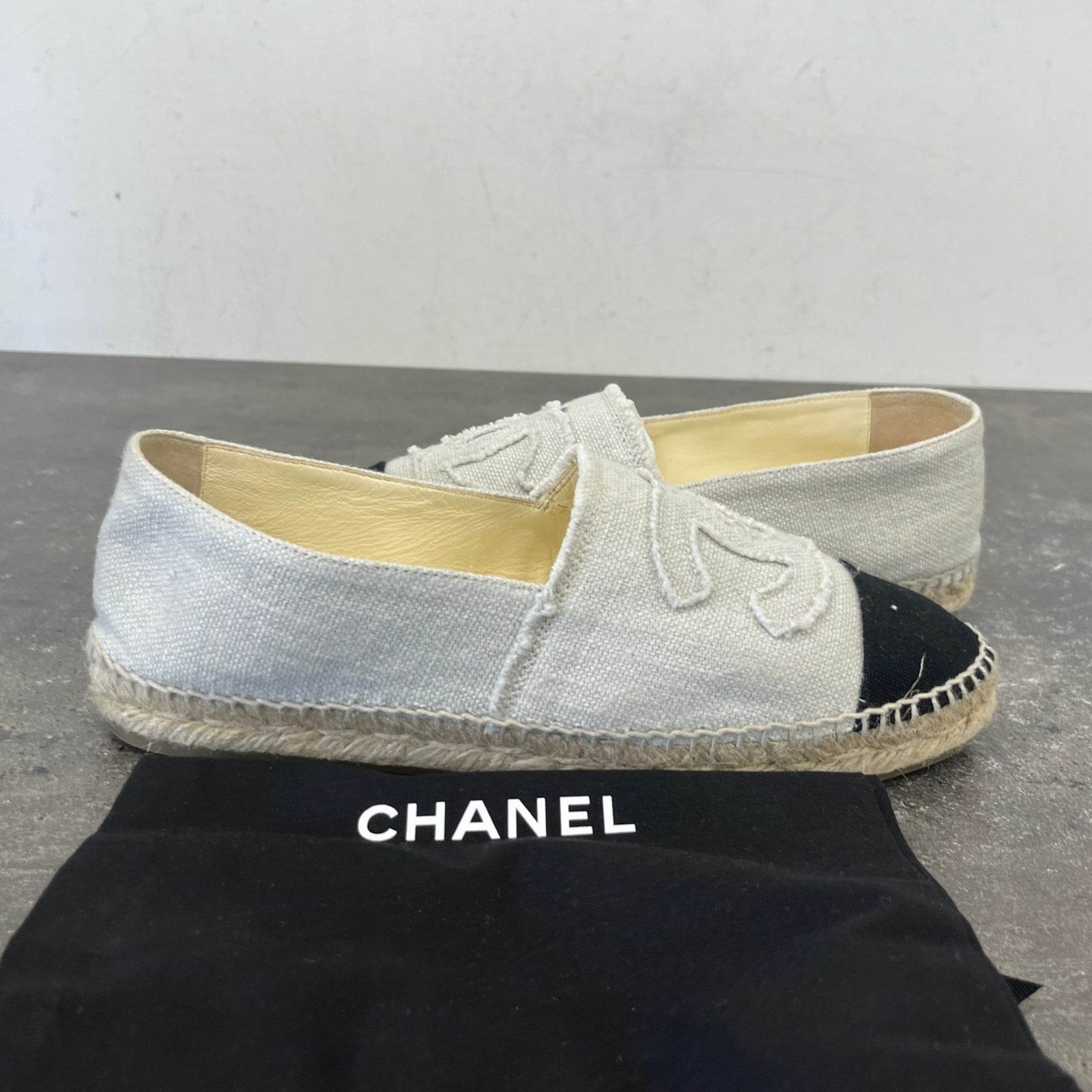 Women's CC Espadrille Loafers White Size UK 7 / EU 40 - Photo 11