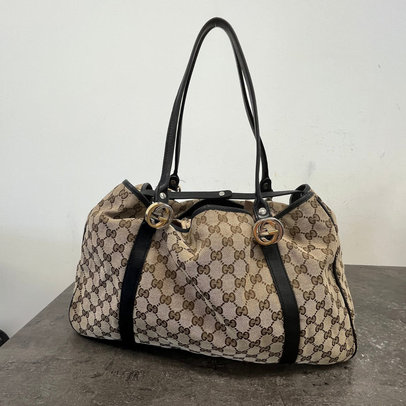 Women's GG Supreme Tote Handbag Beige