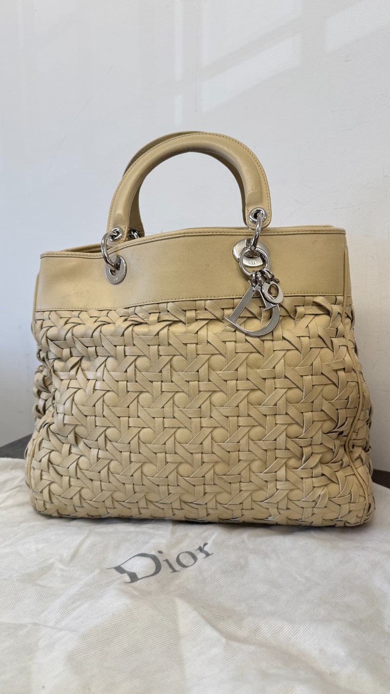 Dior Women's Avenue Tote Handbag White