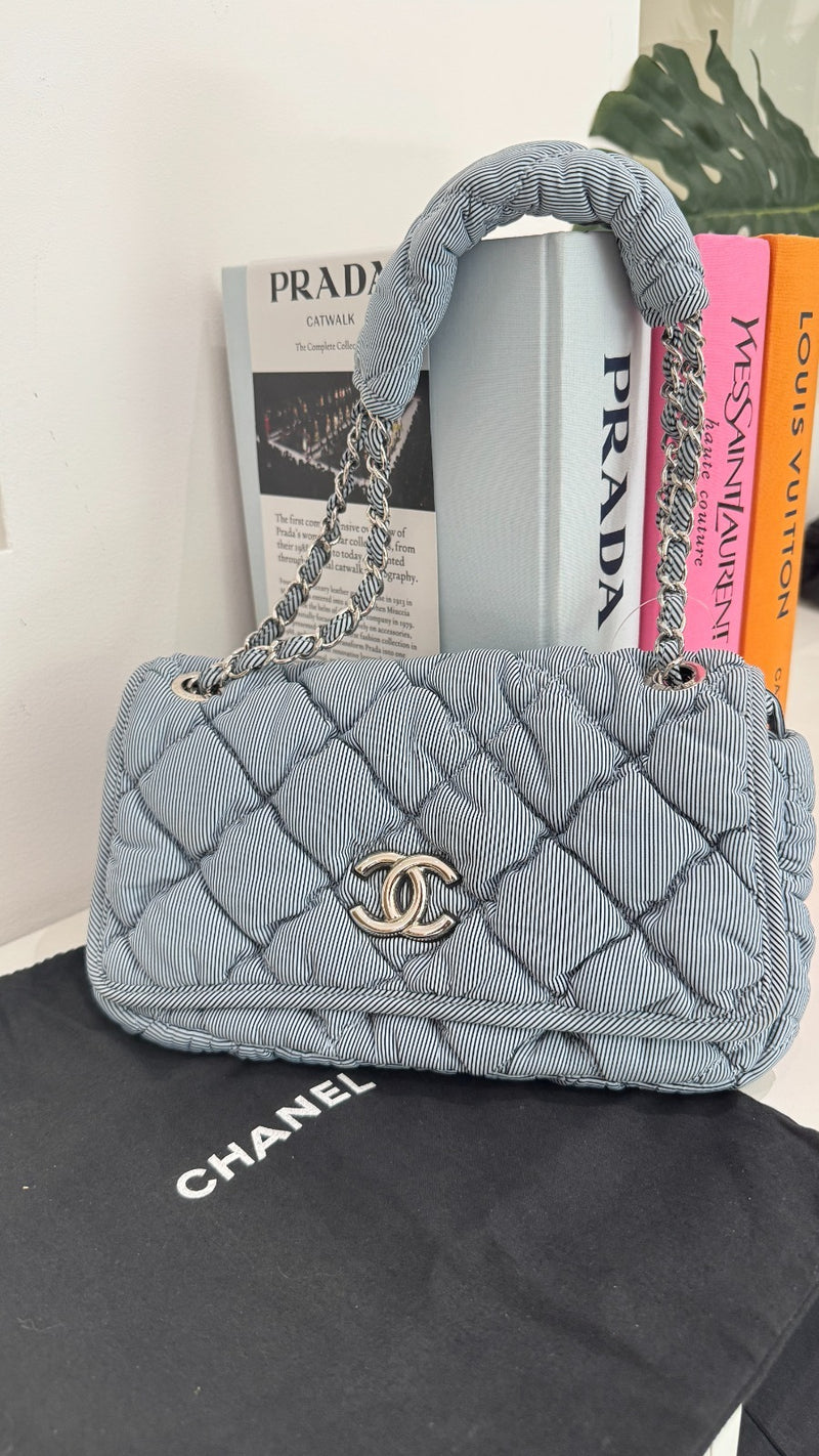 Women's Cruise Bubble Quilted Flap Bag Blue