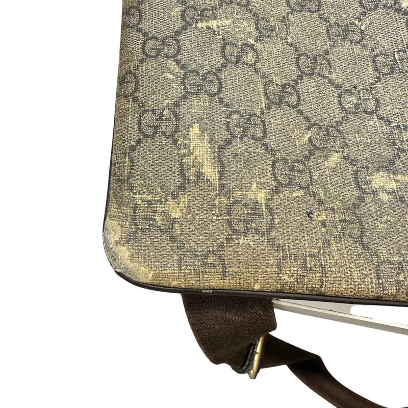 Men's Gg Supreme Messenger Bag Beige