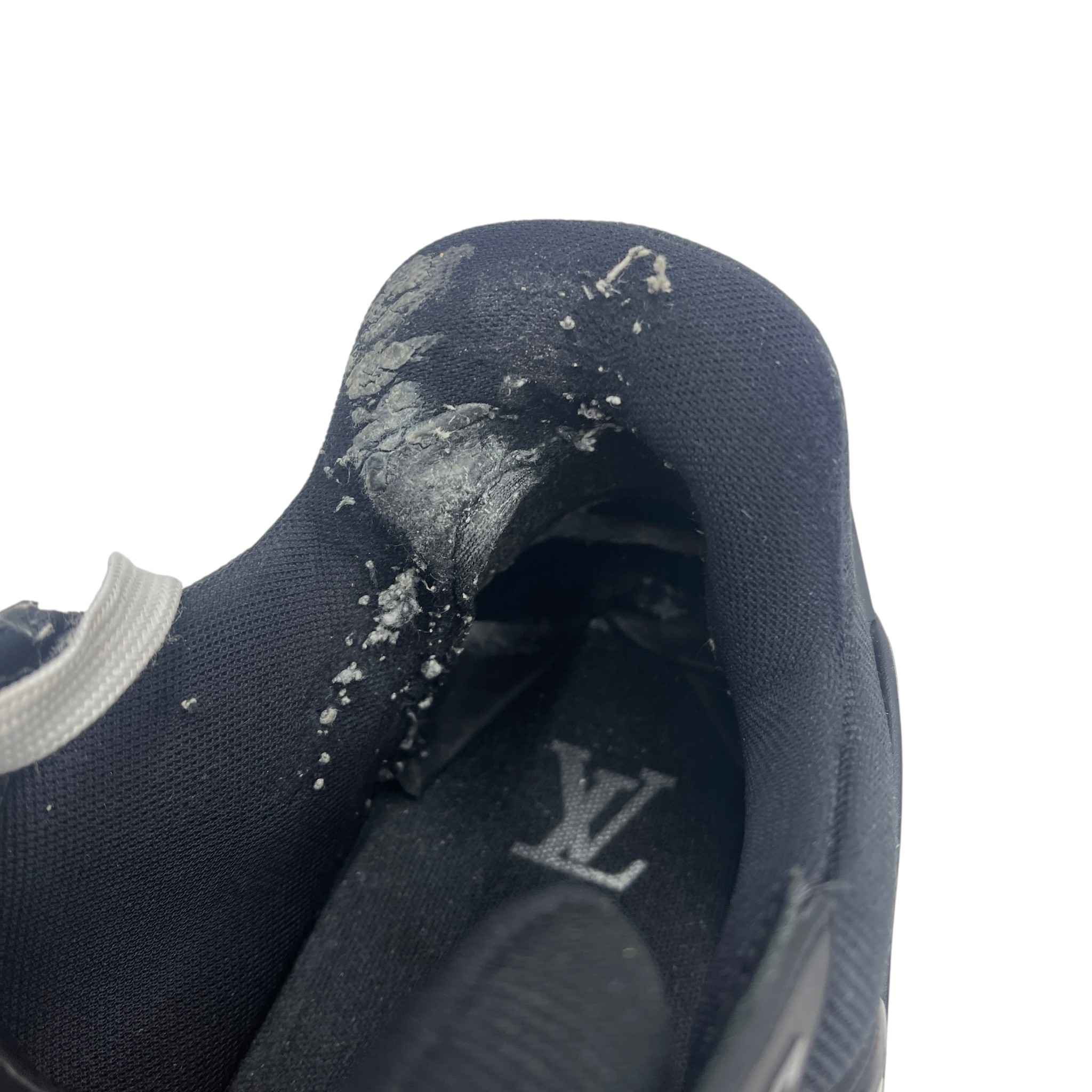 Men's Lv Low Trainers Black Size EU 42 / UK 8 – Label Source