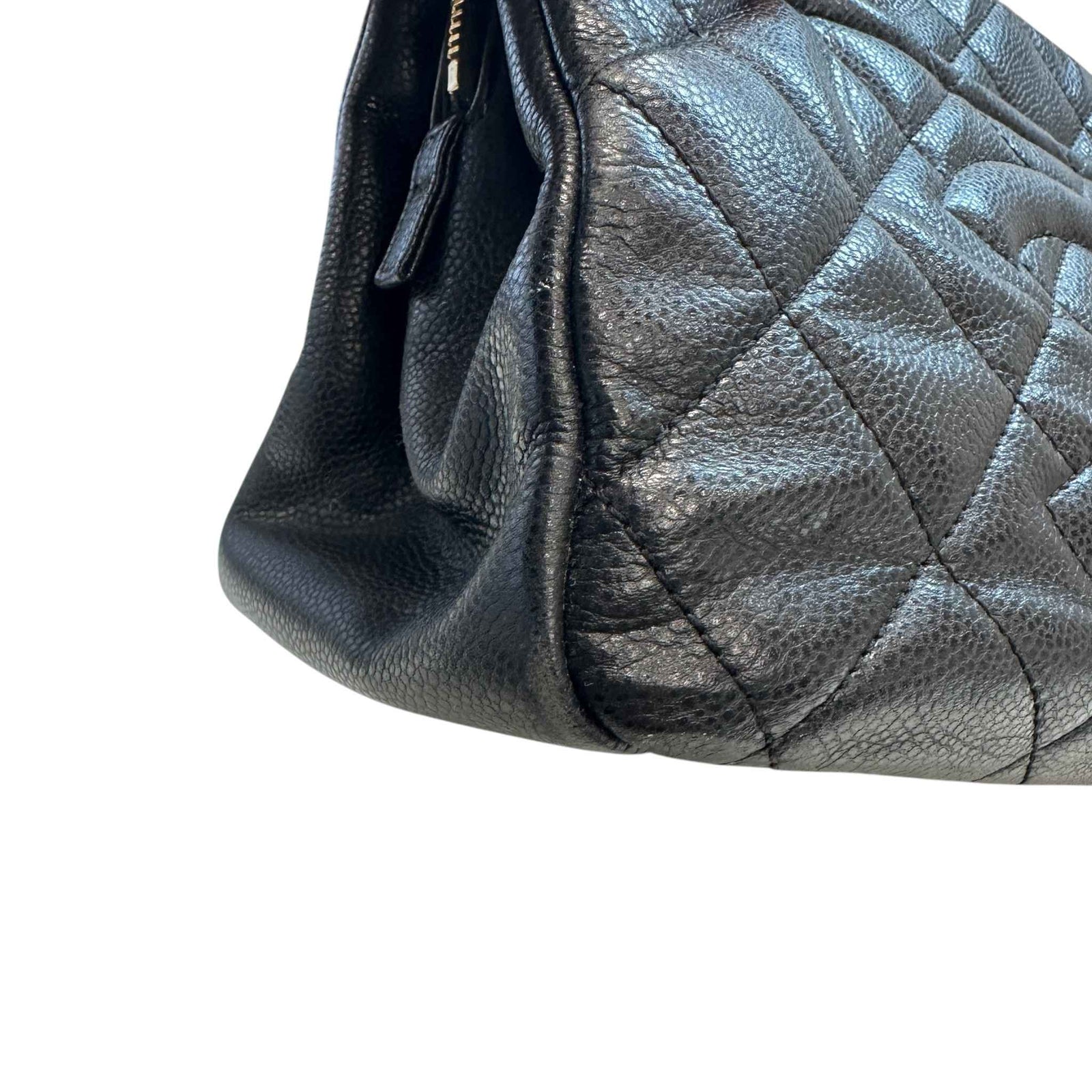 Women's Timeless Cc Chain Caviar Bag Black - Photo 14