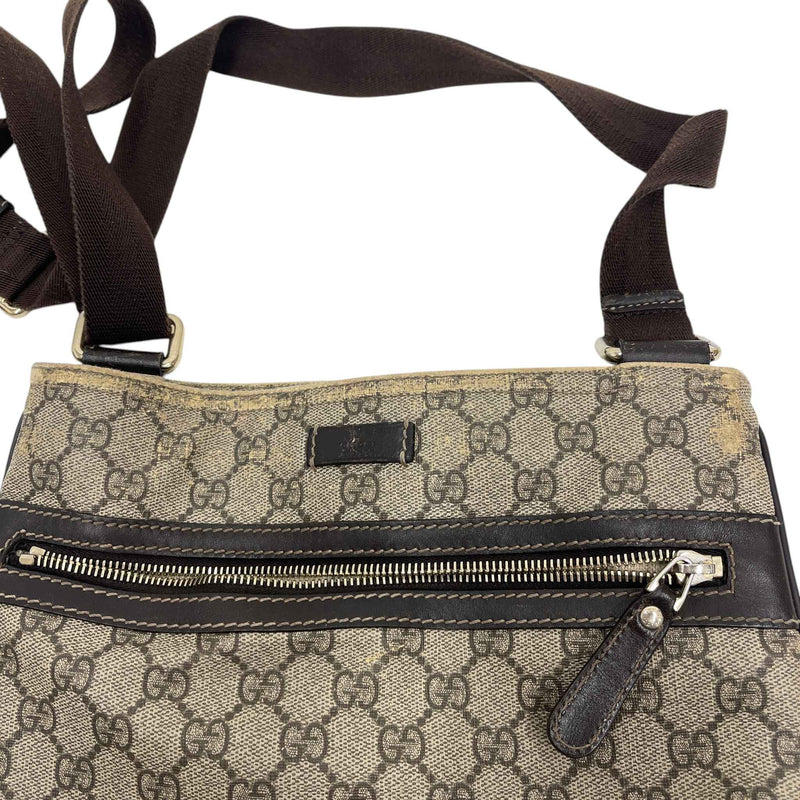 Men's Gg Supreme Messenger Bag Beige