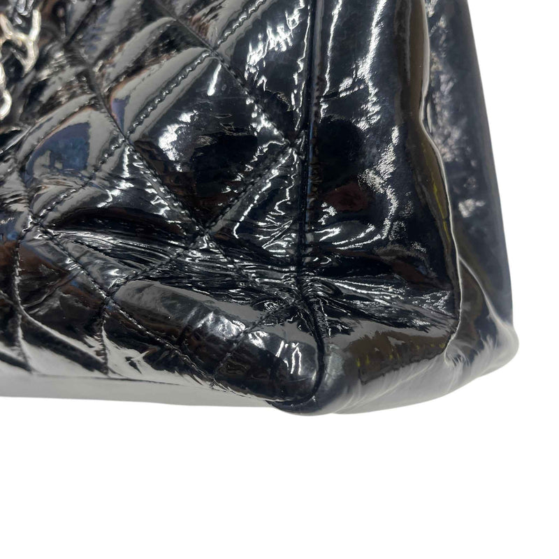 Women's Quilted Patent Grand Shopping Tote Gst Handbag Black