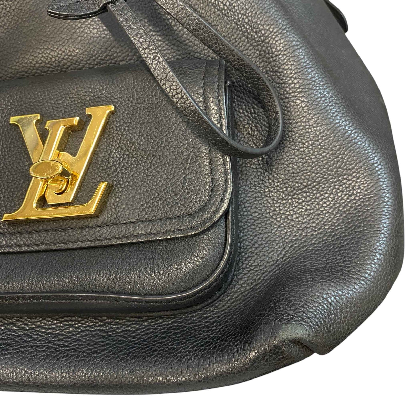 Women's Lockme Bucket Bag Black - Photo 15