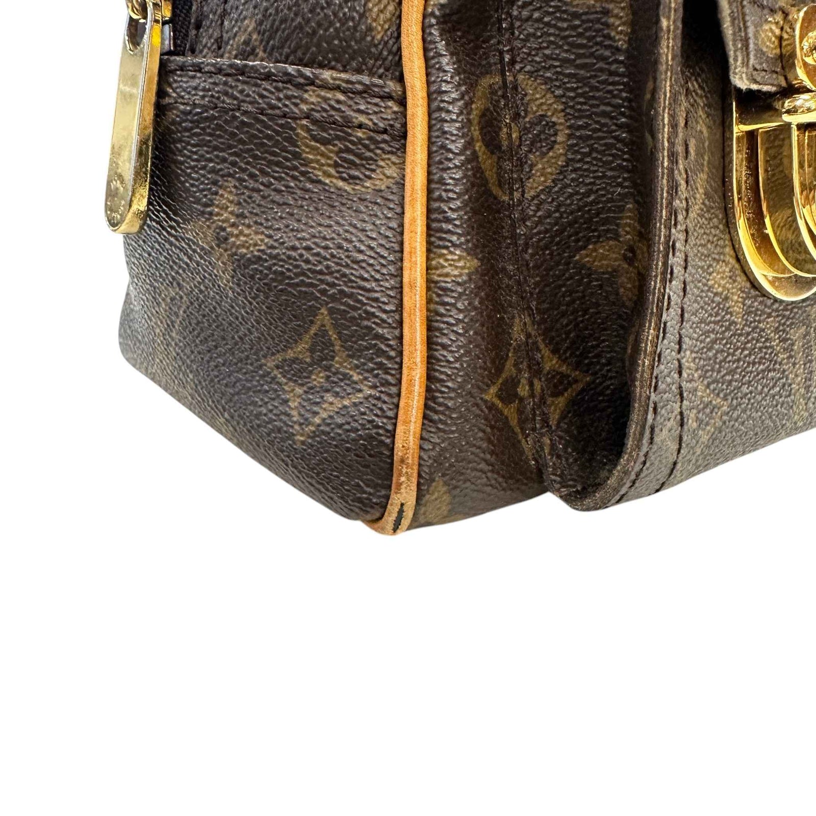 Women's Monogram Manhattan Pm Bag Brown - Photo 15