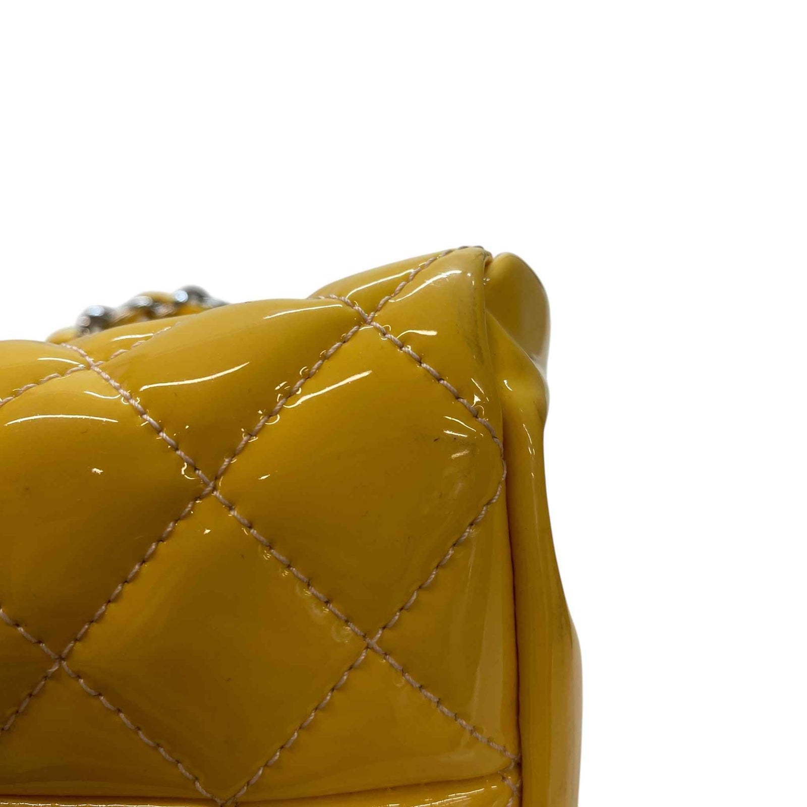 Women's Mademoiselle Bowling Patent Bag Yellow - Photo 17