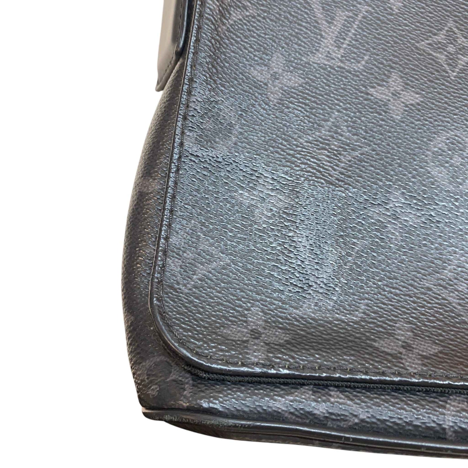 Men's Monogram Eclipse District Pm Messenger Bag Black - Photo 16