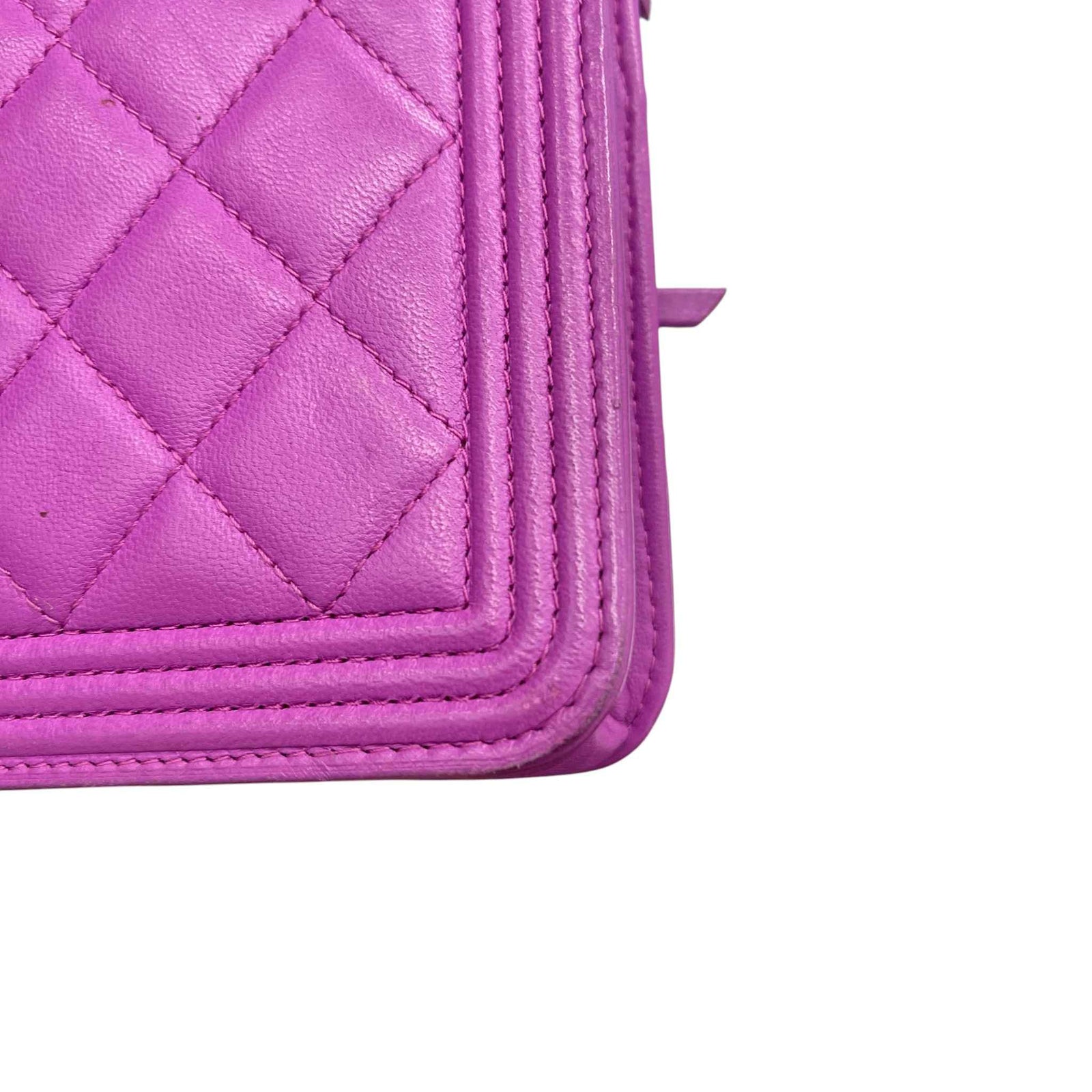 Women's Boy Wallet On Chain WOC Lambskin Bag Purple - Photo 16