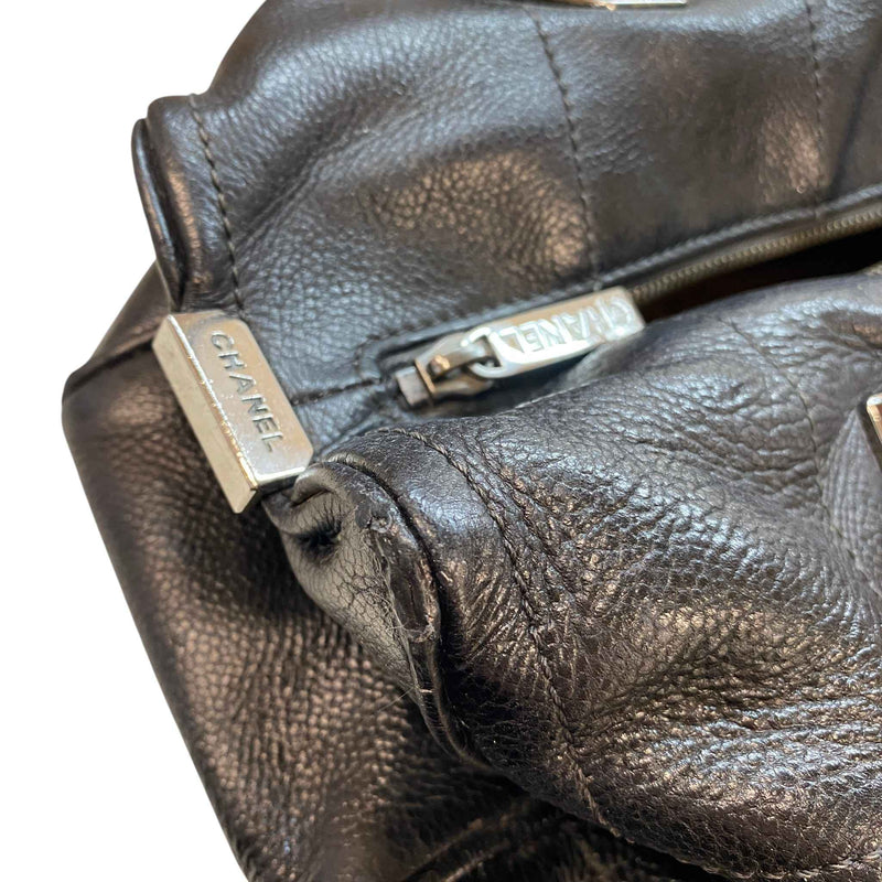 Women's Lambskin Chocolate Bar Boston Bag Black