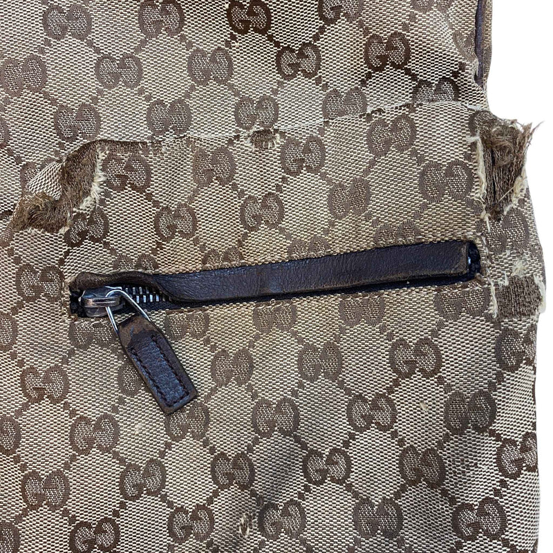 Men's GG Supreme Messenger Bag Beige