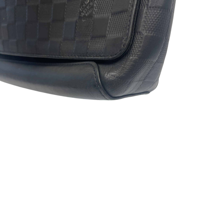 Men's Damier District PM Bag Black