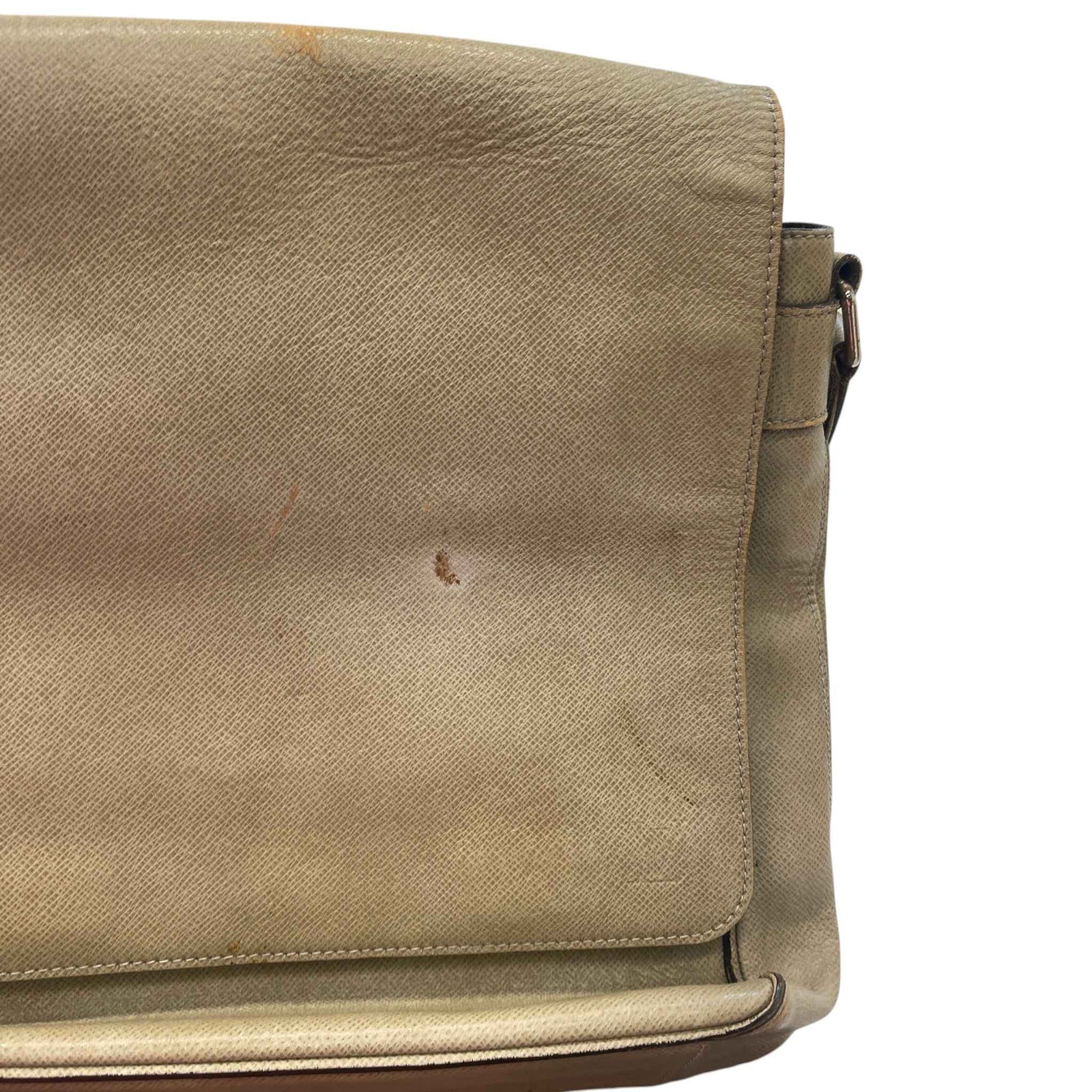 Women's Taiga Milo Messenger Bag Beige - Photo 14