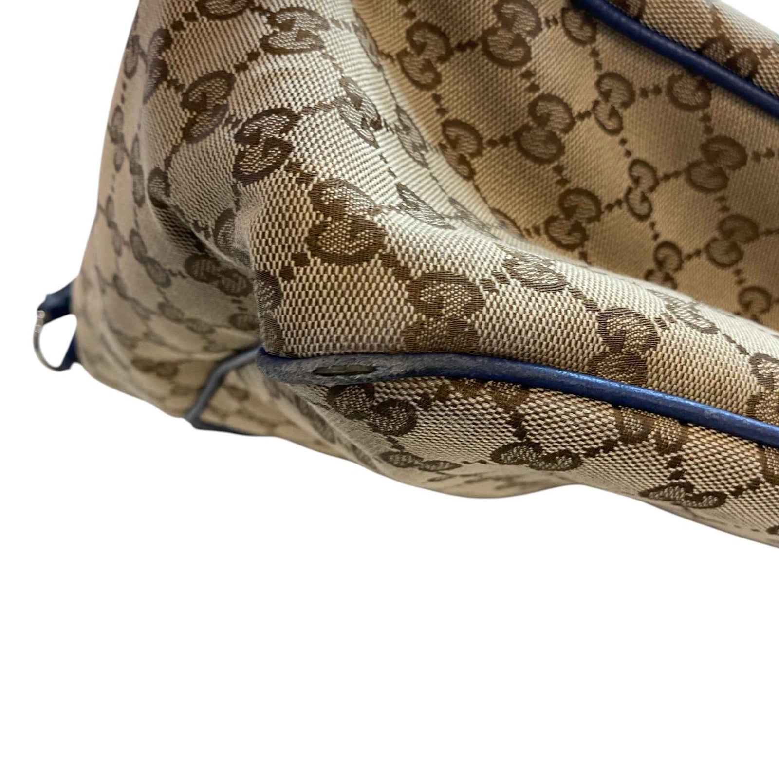Women's GG Supreme Baby Changing Crossbody Bag Beige - Photo 16