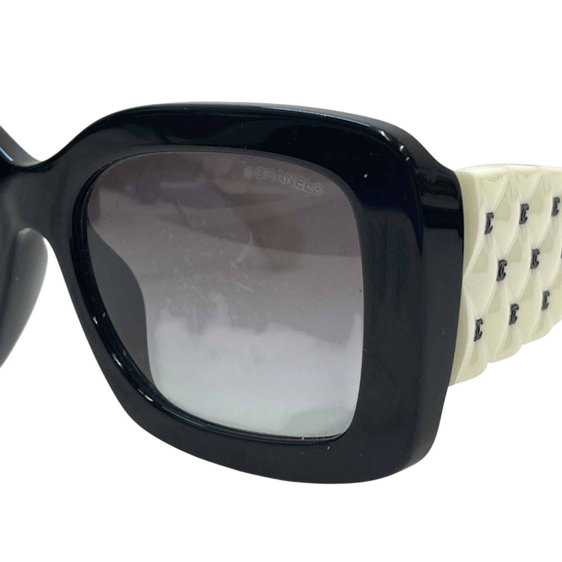 Women's CH5483 Sunglasses Black