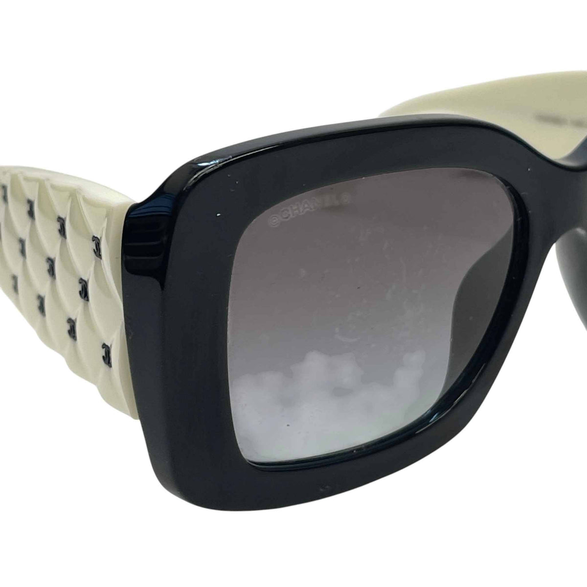 Women's CH5483 Sunglasses Black - Photo 11