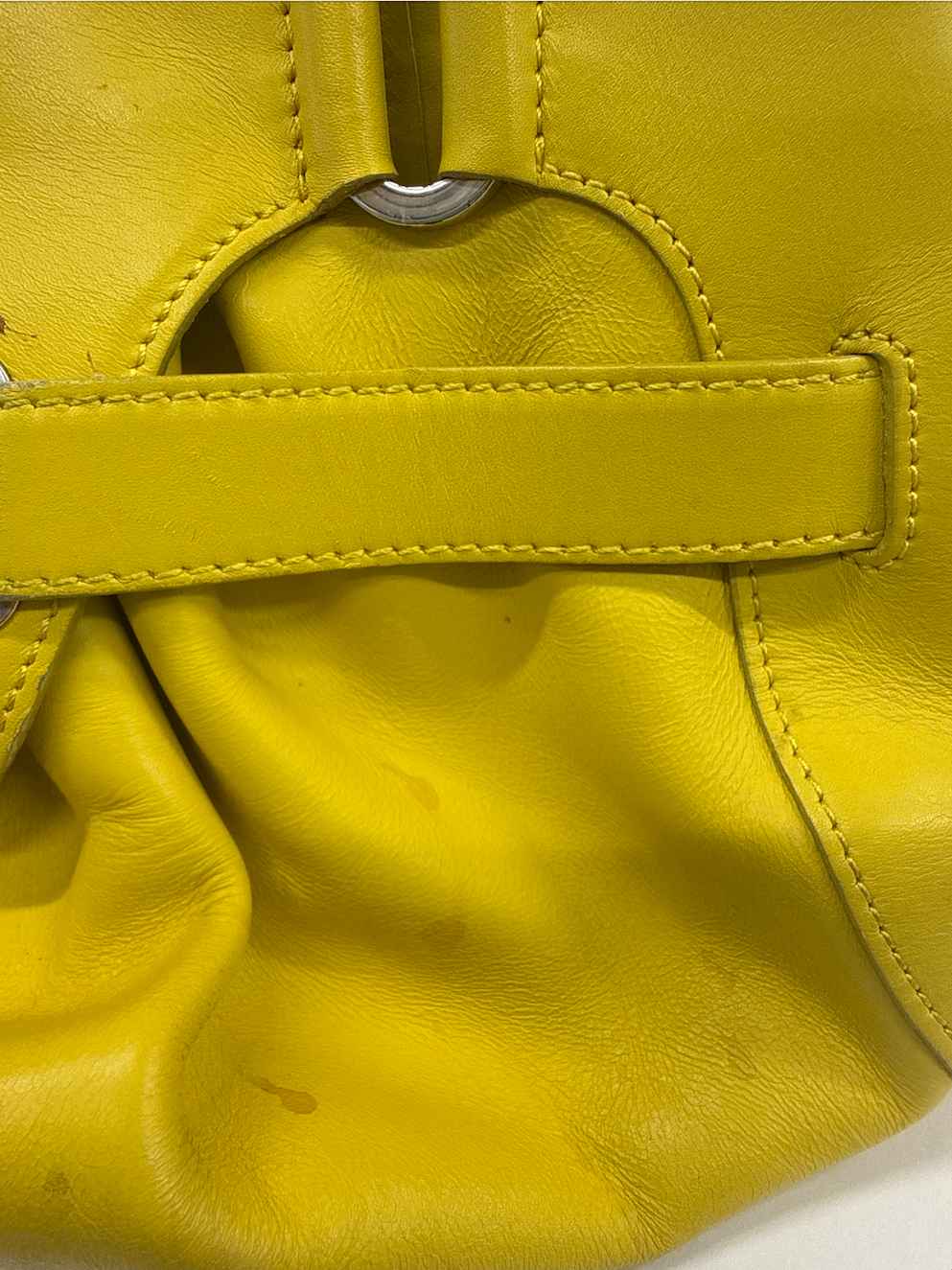 Women's Tulita Charm Handbag Yellow - Photo 16