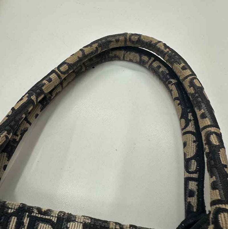 Women's Oblique Canvas Tote Medium Handbag Navy