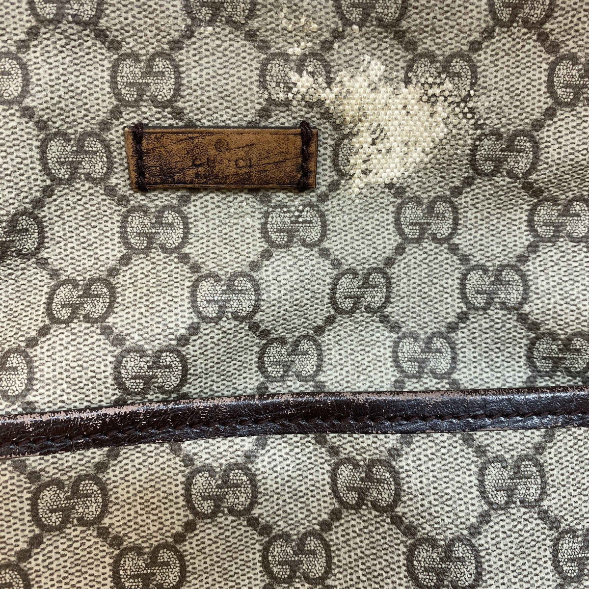 Men's GG Supreme Messenger Bag Beige - Photo 13