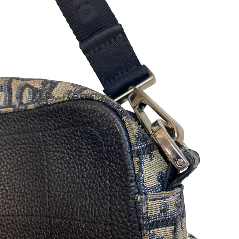Men's Oblique Safari Messenger Bag Beige